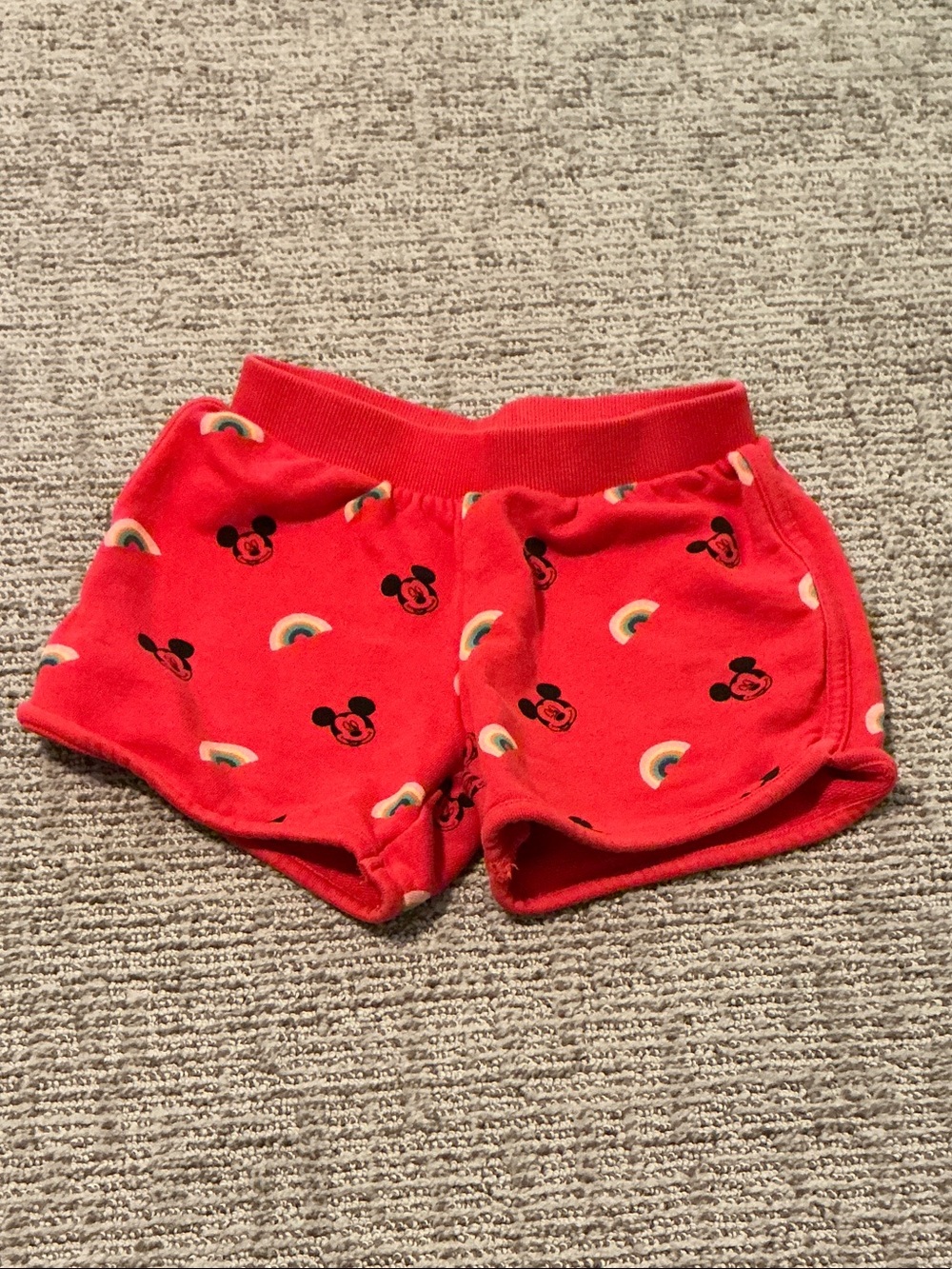 Hanna Andersson Red Cotton Mickey Shorts - 120 cm (6-7)